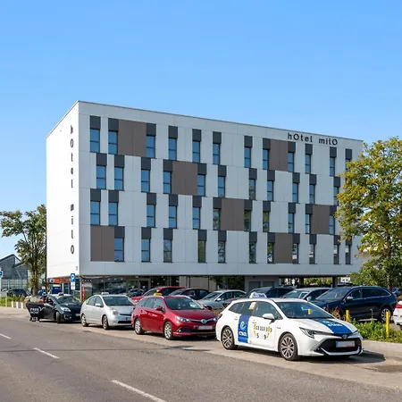 Hotel Milo Airport 3*
