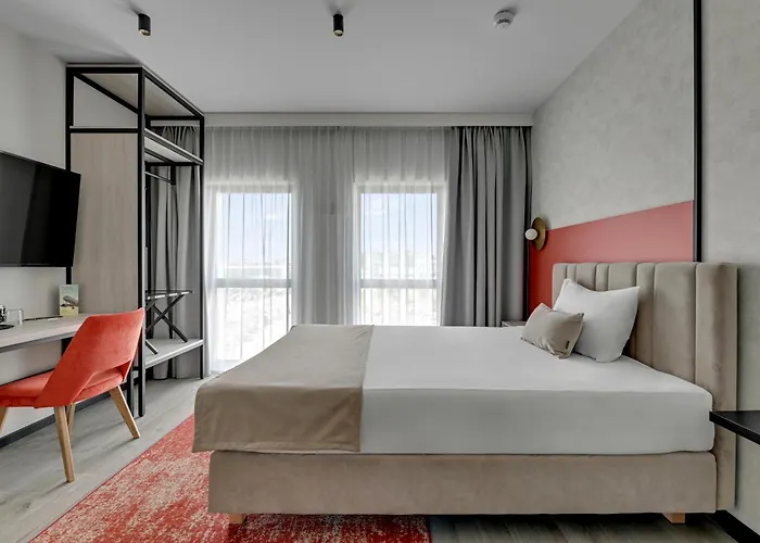 Hotel Milo Airport 3*